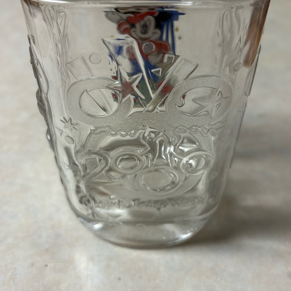 Mickey Mouse Disney Studios Celebrate 2000 McDonald’s glass 🎉 - Picture 3 of 8